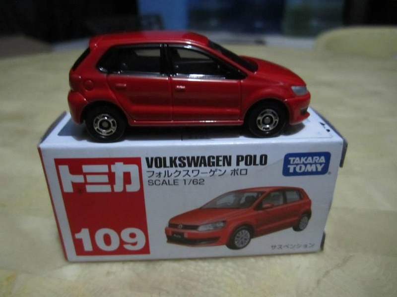 Illustration for article titled Tomica Diecast Haul (20 cars)